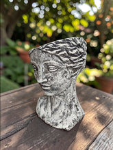 Load image into Gallery viewer, Roman Lady citizen concrete planter garden stone ornaments pair
